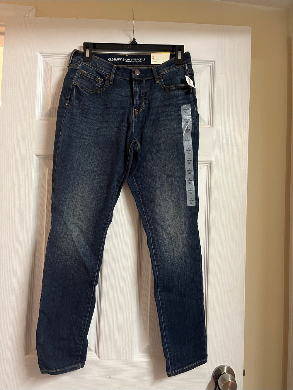 Old Navy Women’s Dark Blue Curvy Fit Skinny Jeans 2S